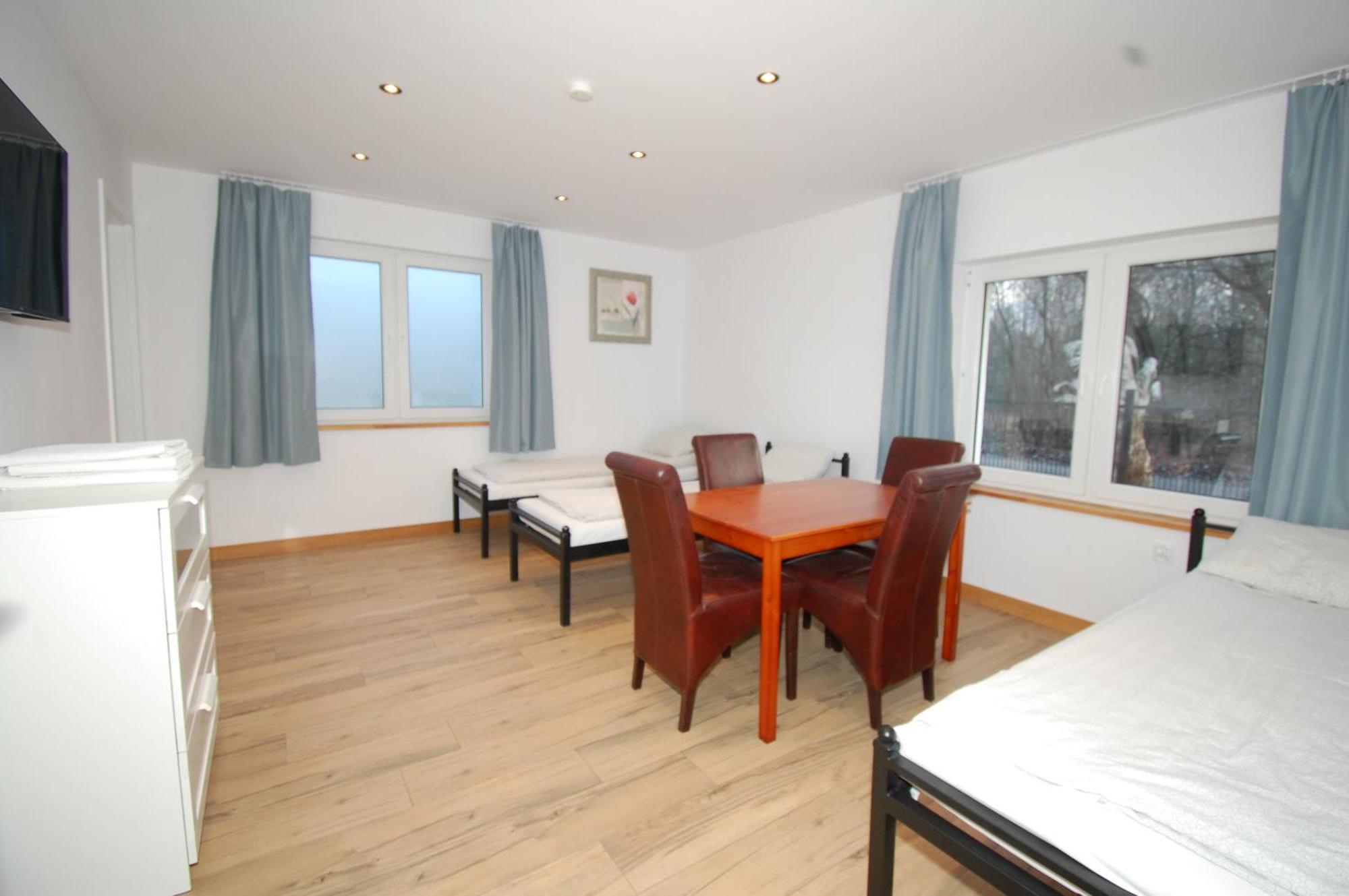 Letnia Oaza "Akacja" Apartman Sobienie Jeziory Kültér fotó